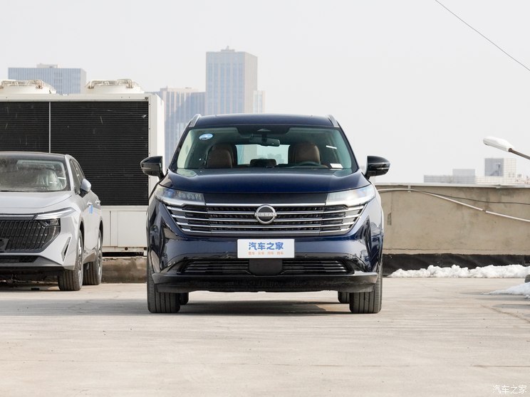 東風(fēng)日產(chǎn) 探陸 2024款 380VC-TURBO 四驅(qū)智駕版 7座