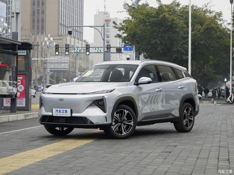 吉利汽車(chē) 銀河L7 2024款 1.5T 115km MAX  龍騰版