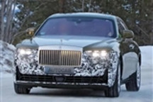 预计年底发布 新款劳斯莱斯古思特路试谍照