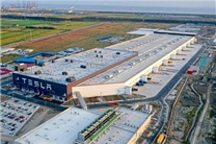 马斯克损失惨重！遭极端环保分子纵火 特斯拉工厂被迫停摆