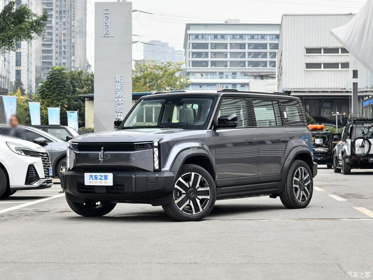 奇瑞新能源 奇瑞iCAR 03 2024款 501km 四驅(qū)長(zhǎng)續(xù)航進(jìn)階版