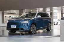 空间表现拉满？问界M9将推出5座版本！