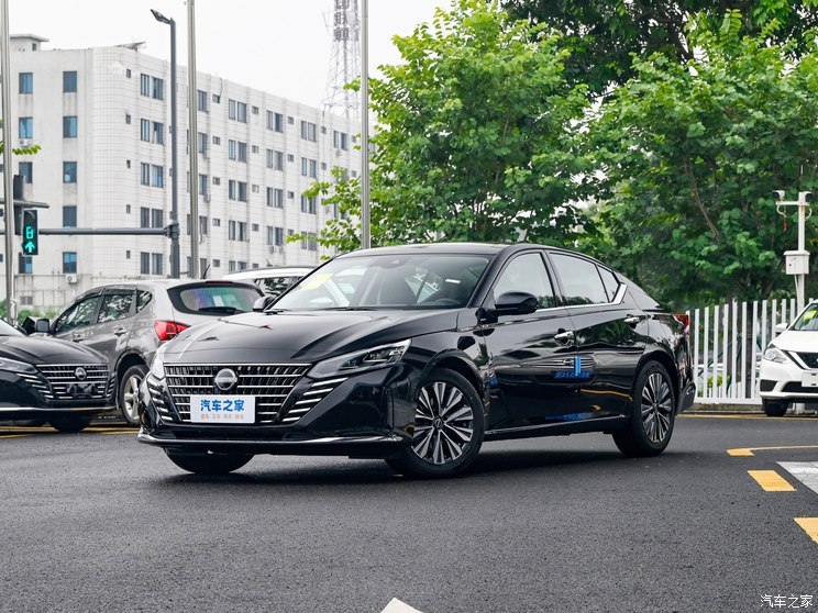 東風(fēng)日產(chǎn) 天籟 2023款 2.0L XL-Upr 優(yōu)享版