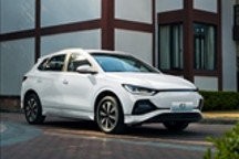 比亚迪e2荣耀版上市 售8.98-9.68万元