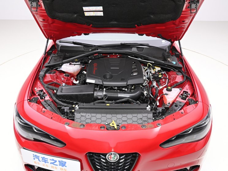 阿爾法?羅密歐 Giulia朱麗葉 2023款 2.0T 280HP 縱擎版