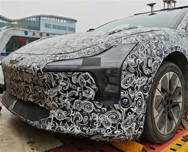 售價(jià)10-15萬！小鵬全新品牌新車實(shí)車首曝：智駕體驗(yàn)做到極致