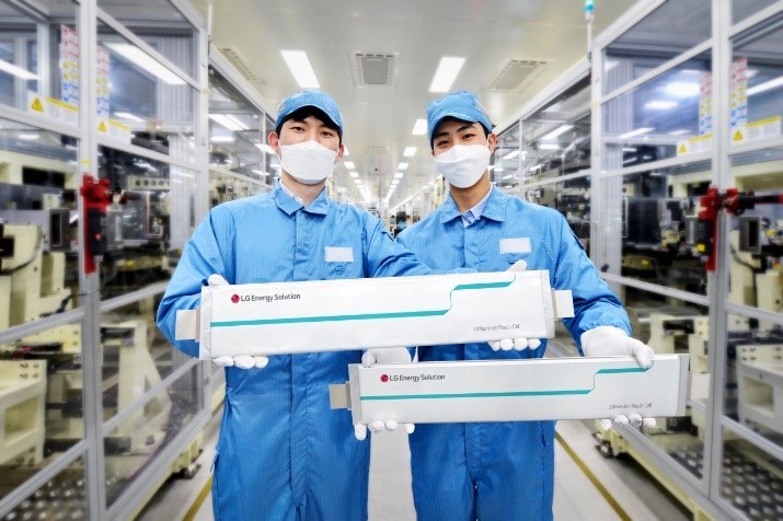 LG在電池壽命和安全性方面取得突破 可顯著提升電動(dòng)汽車?yán)m(xù)航里程和充電循環(huán)