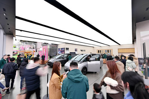 图源:理想汽车官方 图源:理想汽车官方