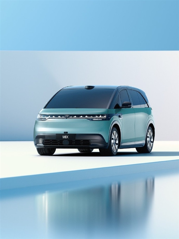 極氪“純電小巴”MIX官圖發(fā)布：軸距超3米 定位跨界SUV