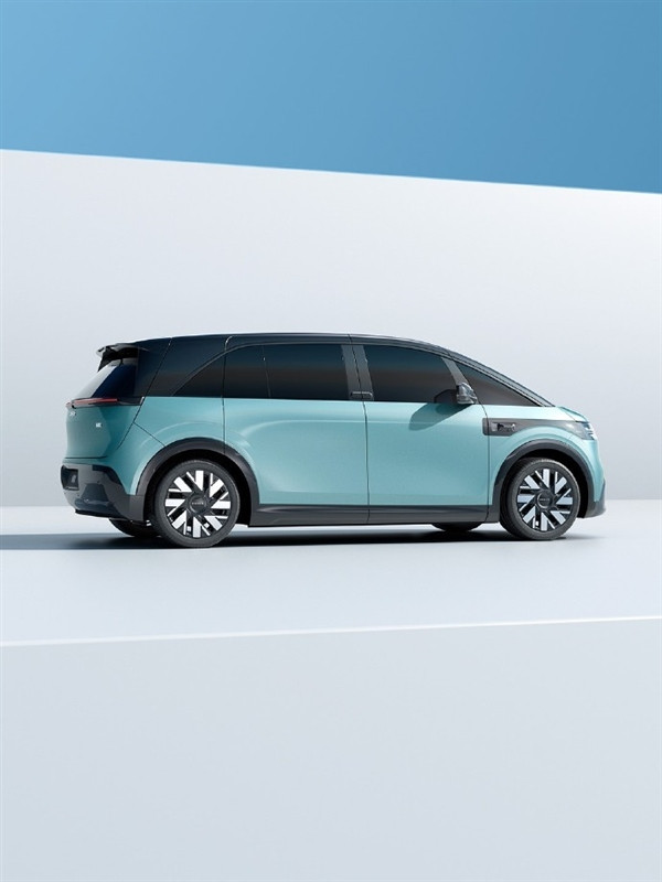 極氪“純電小巴”MIX官圖發(fā)布：軸距超3米 定位跨界SUV