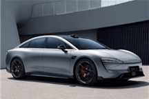 无人代客泊车一战成名 智界S7迎来重大更新:城区智驾来了