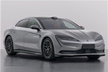 比亚迪首款千匹轿车！仰望U7内饰曝光：U8同款三屏设计