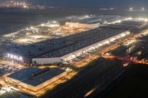 外媒称特斯拉上海超级工厂正减产 月初就已告知员工将减少上班时间