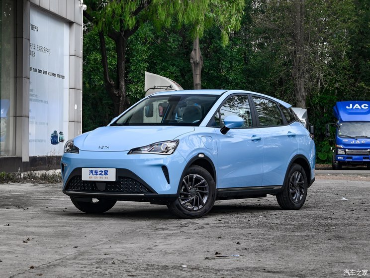 合眾汽車(chē) 哪吒AYA 2023款 318 Lite