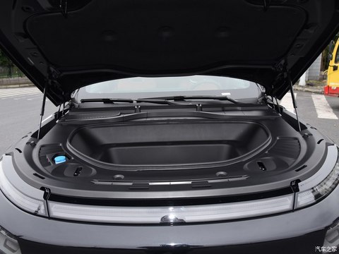 小鹏汽车 小鹏G9 2024款 570 Pro