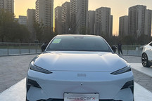 对标华为车BU!亿咖通加速掘金万亿汽车智能化市场