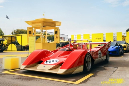 2024 LOTUS DAY暨路特斯用戶賽道嘉年華  馭風(fēng)啟程 喚醒駕駛本能