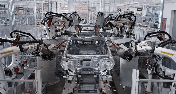 鎖單量已超4萬！曝小米汽車工廠日產能不足300輛：已要求提升