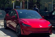 加速更快,全新特斯拉Model 3高性能版曝光