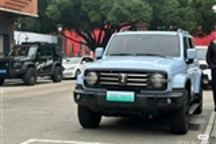 坦克300插电混动版实车曝光 纯电105公里