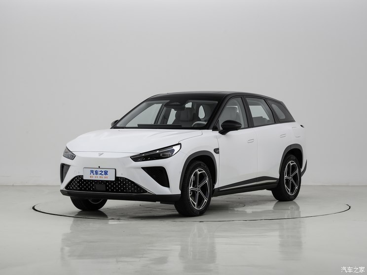 合眾汽車(chē) 哪吒L 2024款 增程基本型