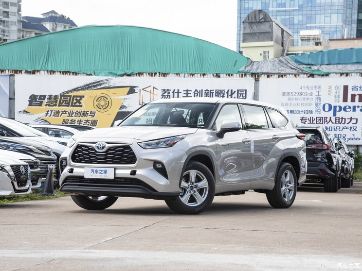 廣汽豐田 漢蘭達(dá) 2023款 2.5L智能電混雙擎兩驅(qū)精英版 5座