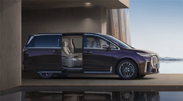 拉低長續(xù)航車型入門價格！嵐圖夢想家新增車型上市：售38.99萬元