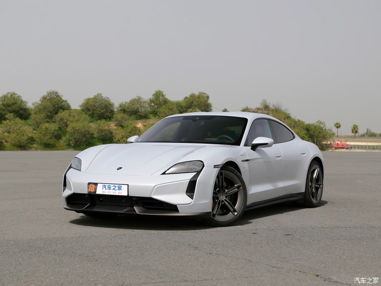 保時(shí)捷 Taycan 2024款 Taycan Turbo S