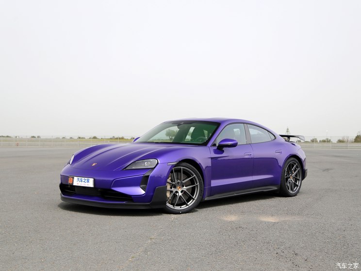 保時(shí)捷 Taycan 2024款 Taycan Turbo GT