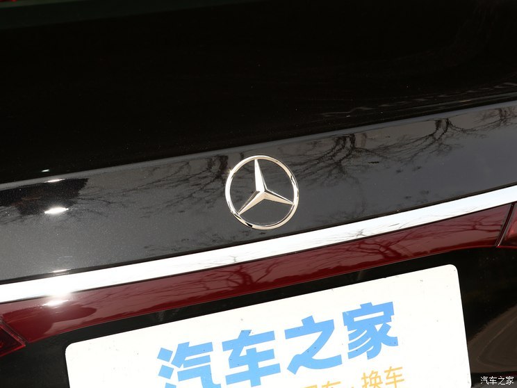 北京奔驰 奔驰E级 2024款 E 300 L 尊贵型