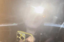 与保时捷剐蹭后对方叫嚣自己老公是国足