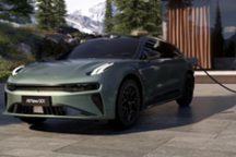 三年干到第一，极氪打了谁的脸？