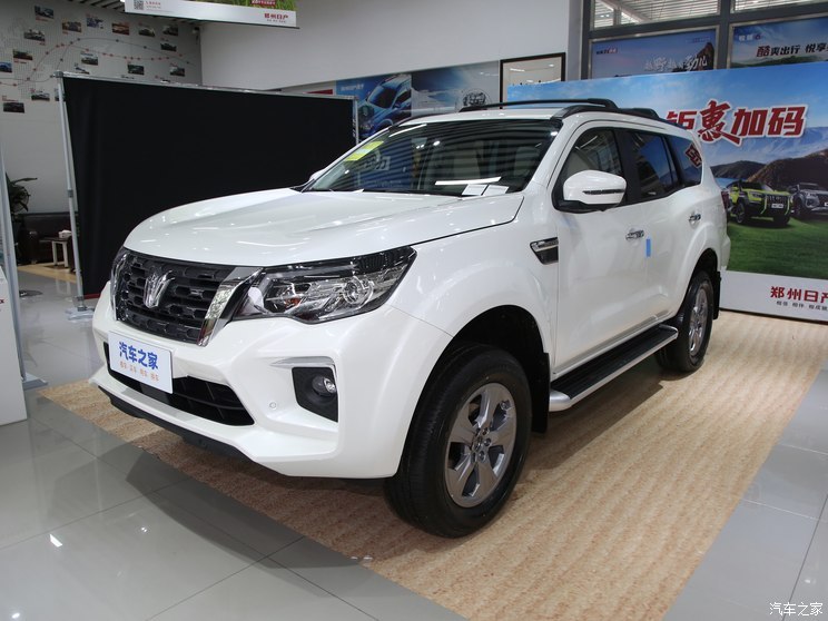 鄭州日產(chǎn) 帕拉丁 2024款 2.0T 四驅(qū)尊享型勁酷版