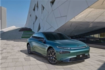 小鹏P7被曝优惠近10万 14万起售！门店销售：系老款车型