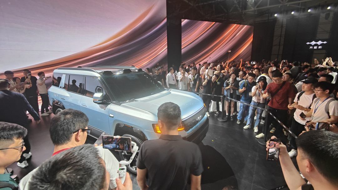 方程豹推三款新車，豹8全球首發