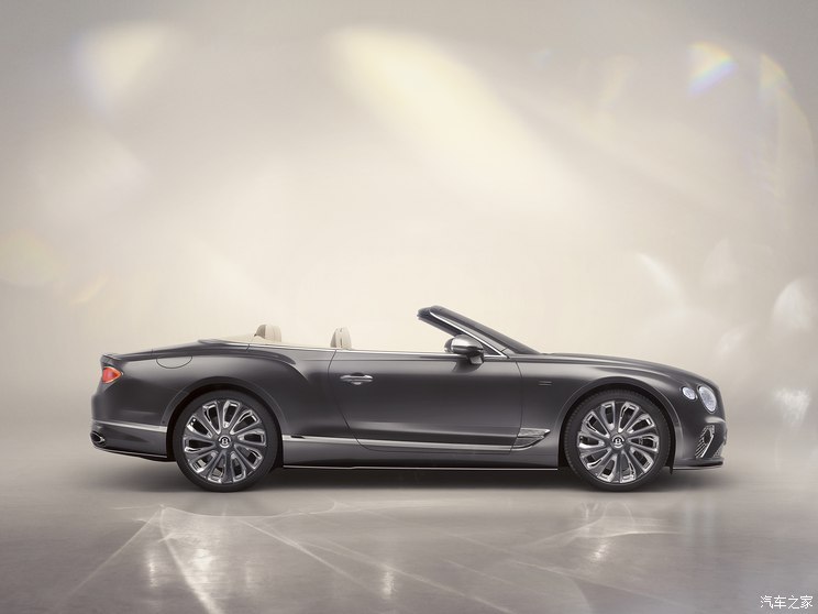 賓利 歐陸 2024款 GT Convertible Boodles by Mulliner 