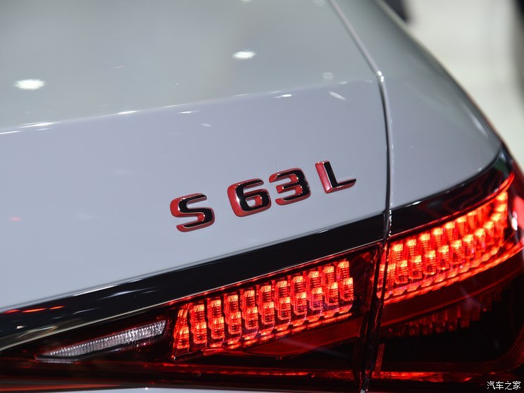 梅賽德斯-AMG 奔馳S級(jí)AMG新能源 2024款 AMG S 63 L E Performance