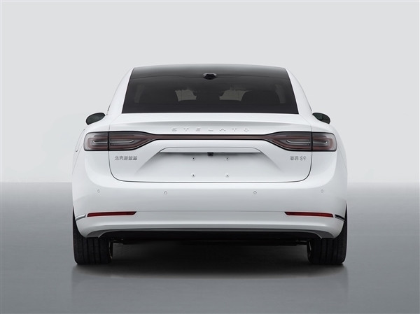 预计售价50万起！华为全新旗舰级轿车享界S9将于北京车展首发
