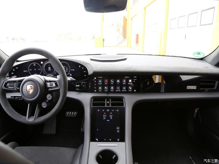 保時(shí)捷 Taycan 2024款 Taycan Turbo GT with Weissach Package