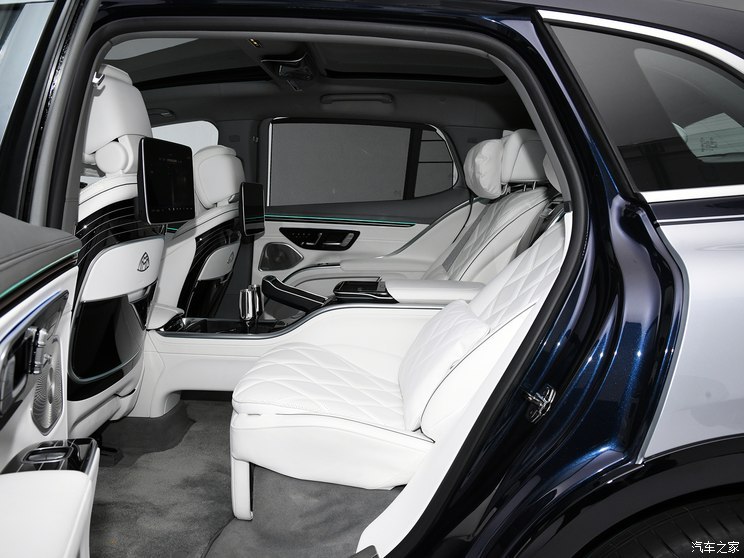梅賽德斯-邁巴赫 邁巴赫EQS SUV 2023款 680