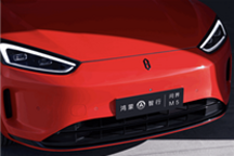 问界新M5正式亮相 余承东：大嘴变小嘴了