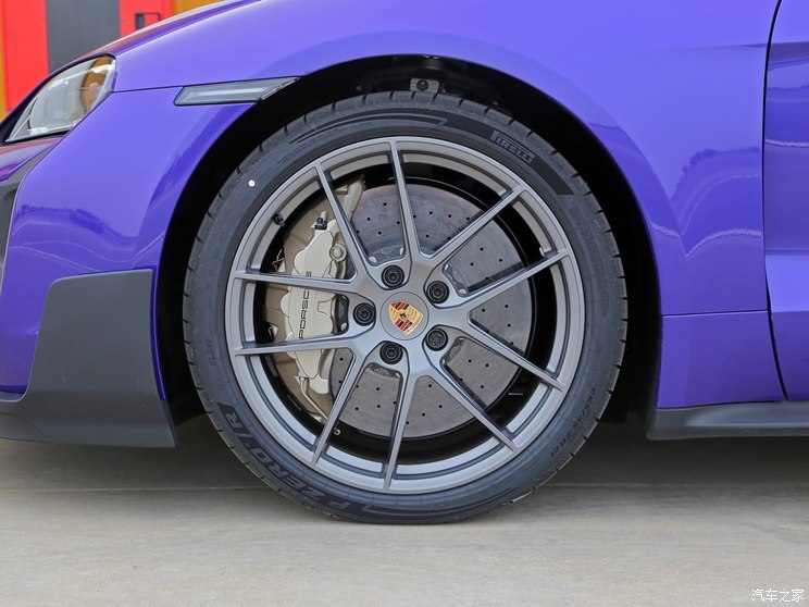 保時(shí)捷 Taycan 2024款 Taycan Turbo GT with Weissach Package