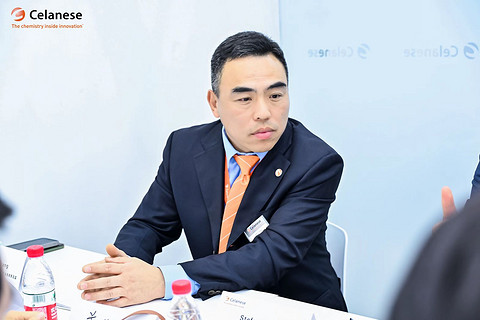 新能源汽车发展提速,材料供应商也在大展拳脚