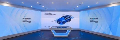 Honda e:NP2 极湃 2 正式发售、猎光e:NS2 公布预售价格 “烨”品牌多款车型亮相北京车展