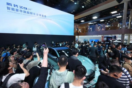 腾势Z9GT全球首秀！腾势汽车携史上最强、最多品类产品矩阵震撼登陆北京车展