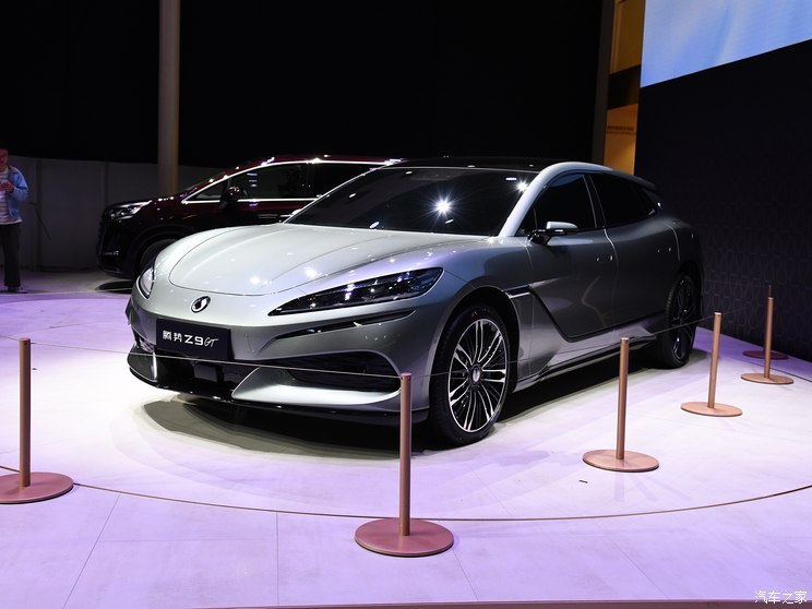 騰勢(shì)汽車(chē) 騰勢(shì)Z9 2024款 GT 純電版