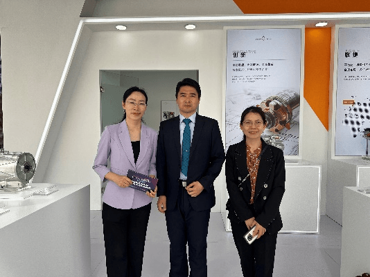 星驅科技攜電驅系統及部件全系列首次亮相北京車展