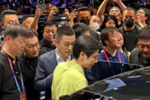 雷军疯狂串场,“蔚小理”风头被抢|新能源渡劫