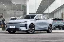 吉利银河L6/L7龙腾版优惠后9.98万元起