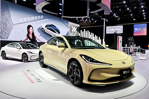 智己L6订单破2.1万辆,全系搭载“智能生态驾舱系统”IMOS 3.0